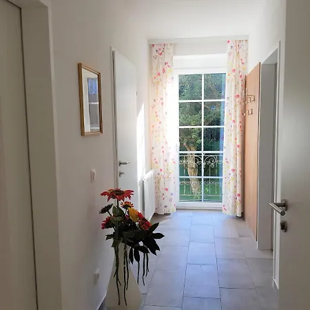 Villa Lilly - Luxus Appartements Im Villenviertel Bad Ischl Exterior photo